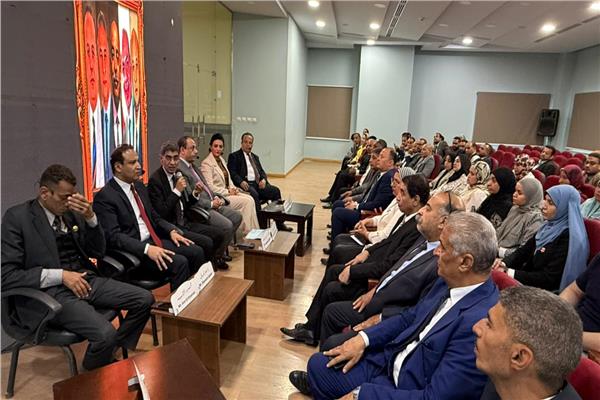 نقابة المحامين بقنا تبحث تحديث قوانين الأحوال الشخصية ومستقبل العدالة الرقمية