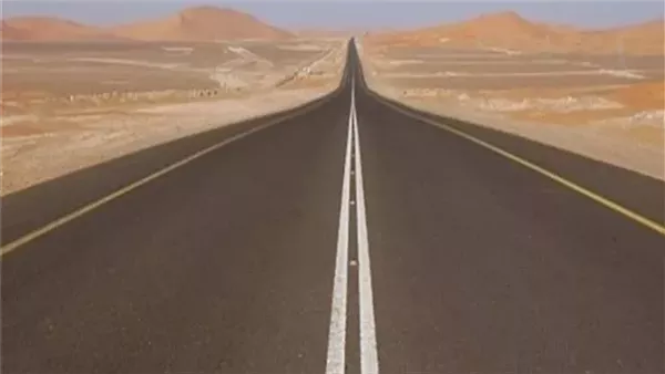 غلق كلي لطريق الواحات بالجيزة لإسقاط كابلات كهرباء
