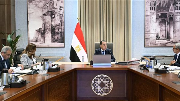 محافظ بني سويف يعلن تنفيذ 1086 مشروعاً لمبادرة حياة كريمة