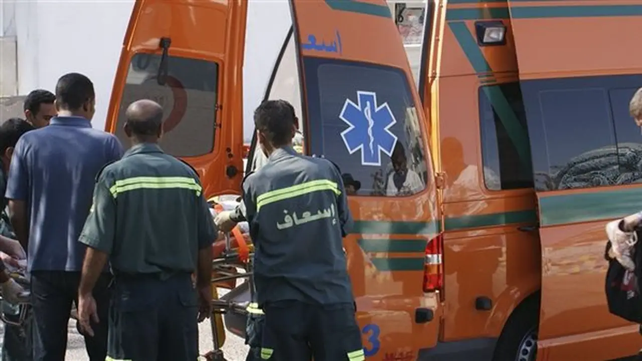 مصرع طفلة في قنا بعد سقوطها من الطابق الثاني بمنزلها