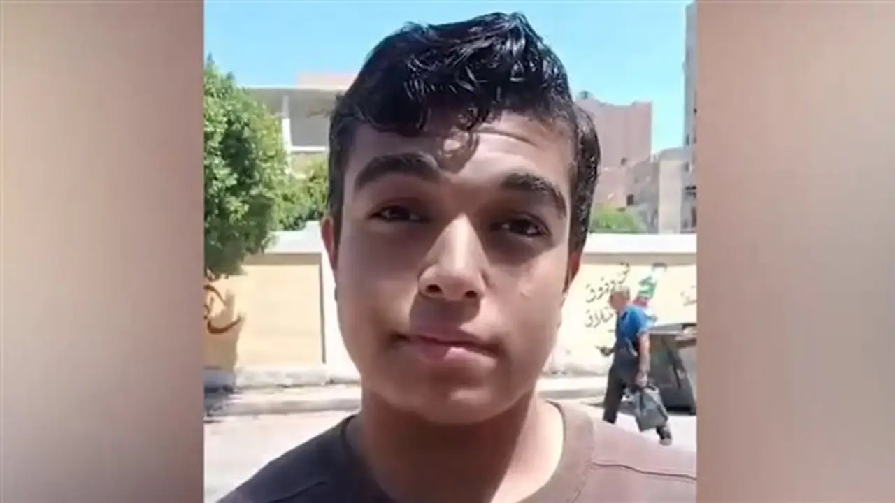طالب ثانوية عامة بقنا يشكو من التفتيش المتكرر خلال الامتحانات: هل هذا الإجراء قانوني؟ (فيديو)