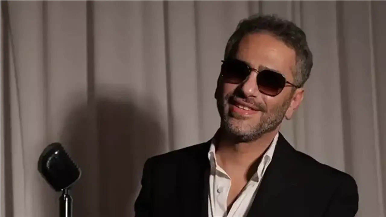 فضل شاكر يعود للواجهة مع ديو غنائي مع ابنه بعد إخلاء سبيله