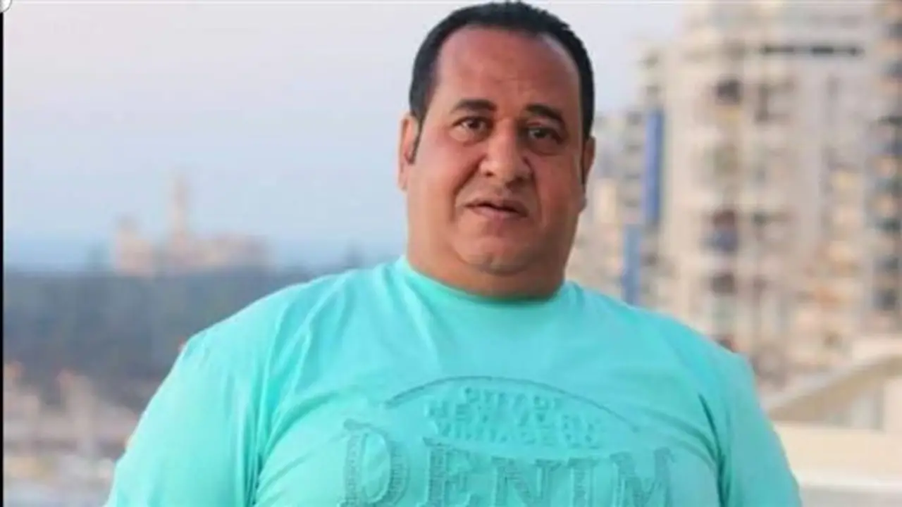 صبري نخنوخ: “أحترم القانون ولا أعلم شيئًا عن رسائل التهديد” قبل محاكمته بتهمة البلطجة غدًا