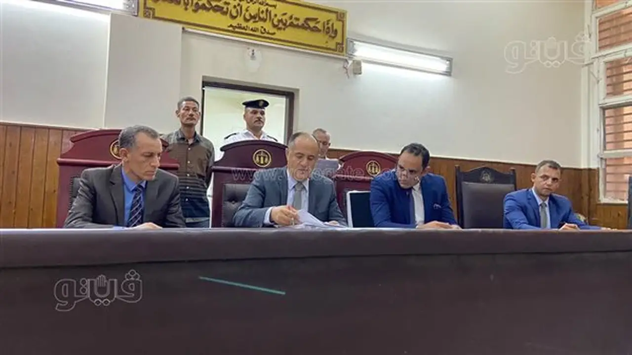 محكمة مستأنف جنايات المنيا تقضي ببراءة متهم بحيازة بندقية آلية في ملوي