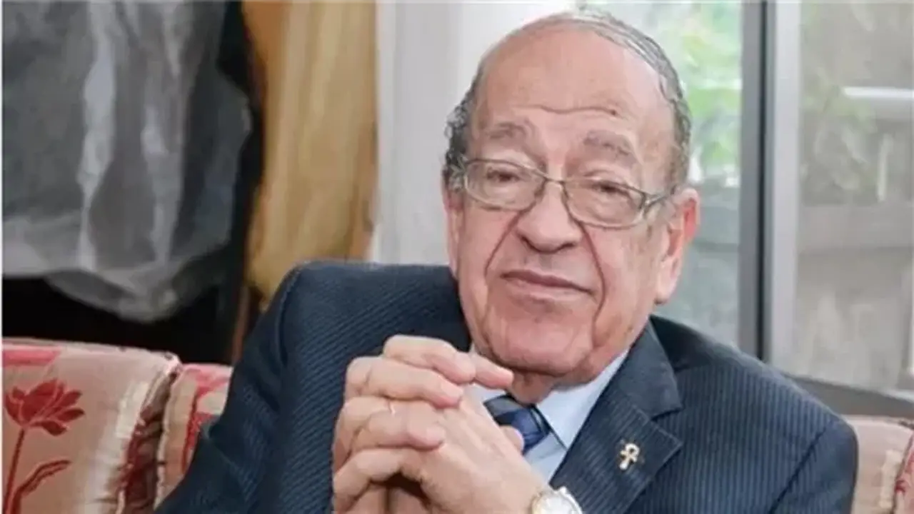 الدكتور وسيم السيسي: لم أطلب تصديق أحد.. حقيقة خلافي مع زاهي حواس ورفض دفن المومياوات