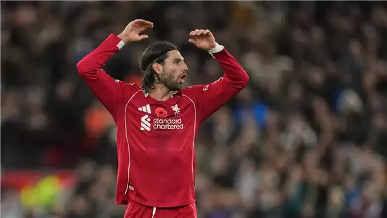 ليفربول يمدد عقد دومينيك سوبوسلاي حتى عام 2031