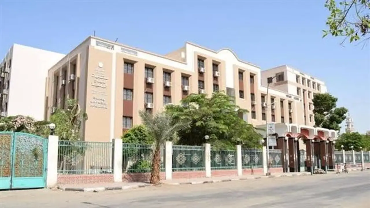 550 ألف مستفيد من خدمات مستشفيات جامعة سوهاج خلال عام 2025-2026