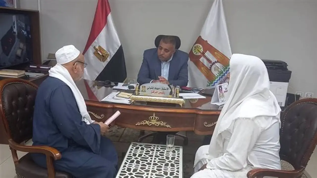 توجيهات فورية خلال اللقاء الأسبوعي مع المواطنين في واحة الخارجة بالوادي الجديد