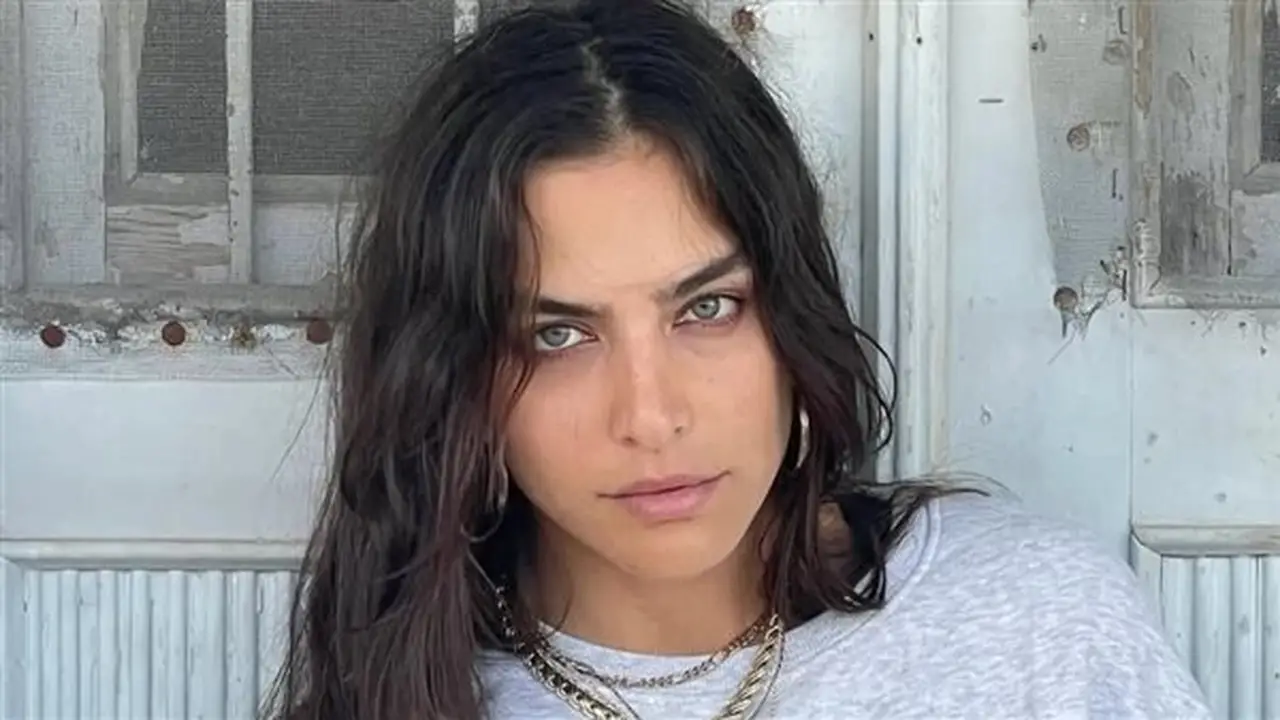 تعرف على الفنانة ريم خوري التي تألقت في شخصية جولي بمسلسل حب ع ورق