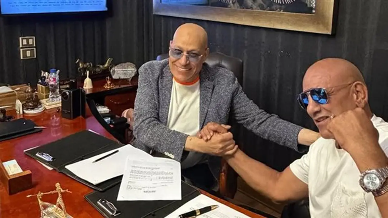 محمد لطفي ينضم إلى فريق مسلسل “عيلة تعمل عمايل” في سوريا