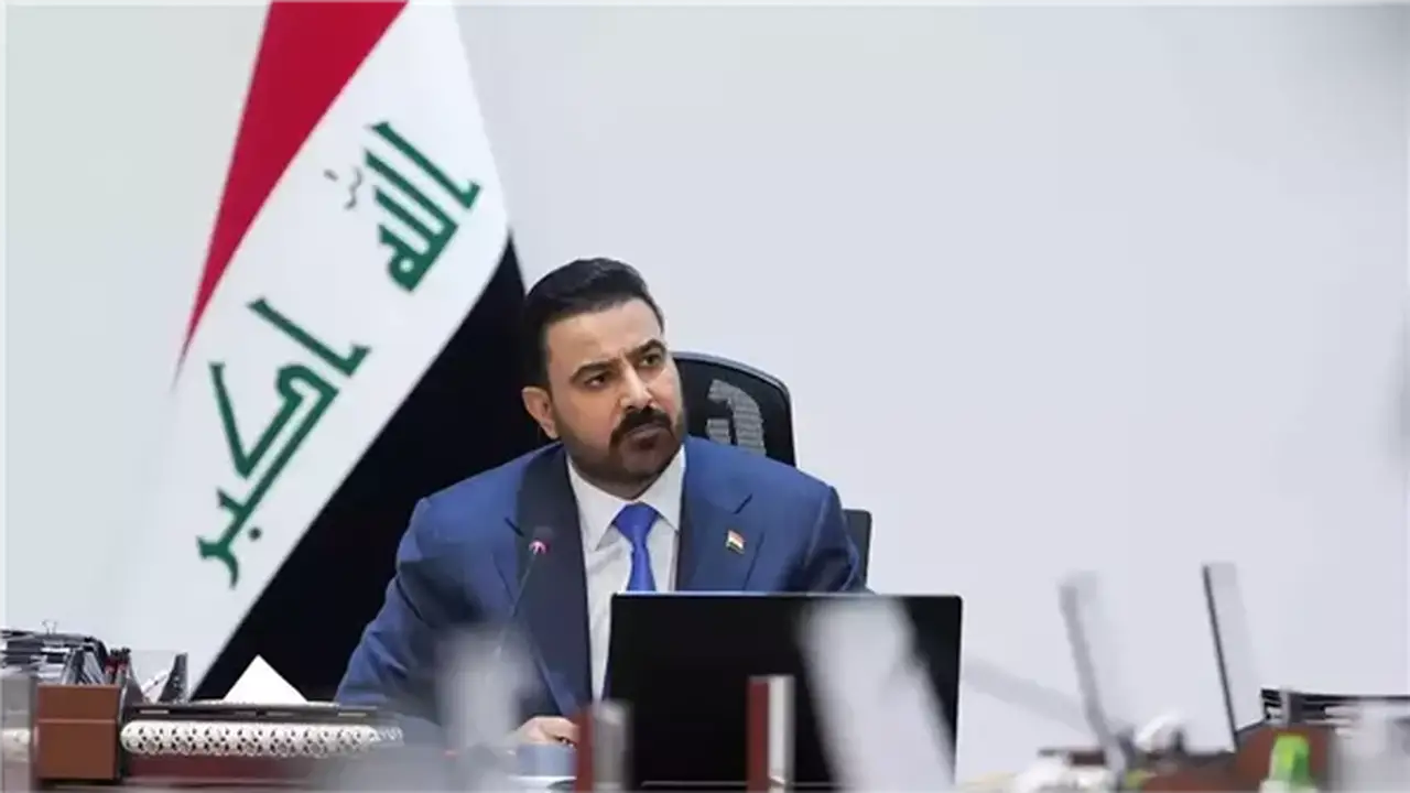 الزيدي يتوجه إلى طهران حاملاً رسالة أمريكية بعد لقاء ترامب