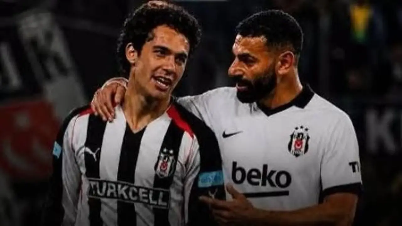 أحمد حسن يتمنى انضمام محمد صلاح لبشكتاش: إرث المصريين يستمر في تركيا