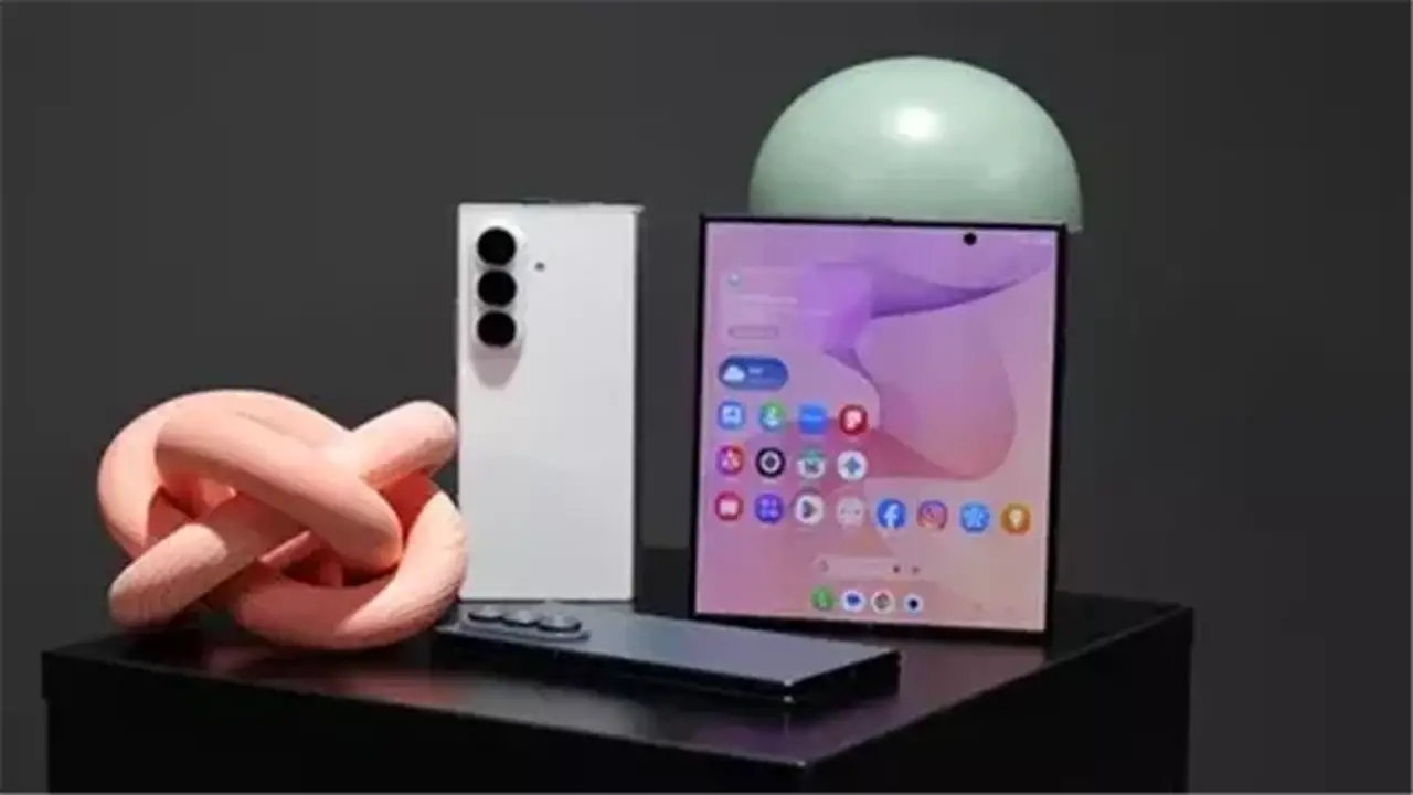 سامسونج تعلن عن Galaxy Z Fold 8 Ultra بكاميرا متطورة وبطارية أكبر