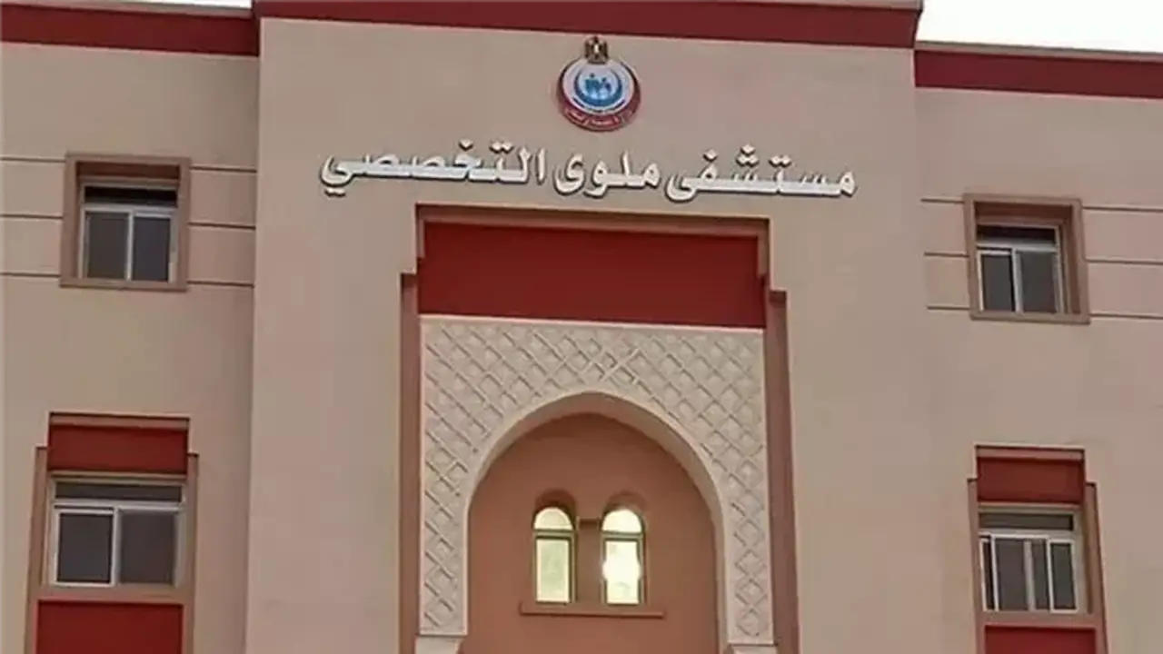 مصرع شخصين وإصابة 28 آخرين في انقلاب سيارة ربع نقل على الطريق الصحراوي بالمنيا