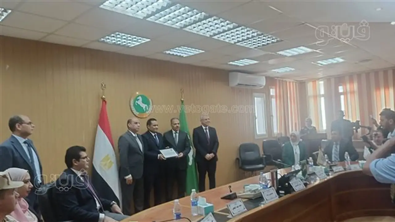 وزير العمل ومحافظ الشرقية يطلقان فعاليات «اختر مستقبلك» بعد تسليم 50 عقد عمل لذوي الهمم (فيديو وصور)