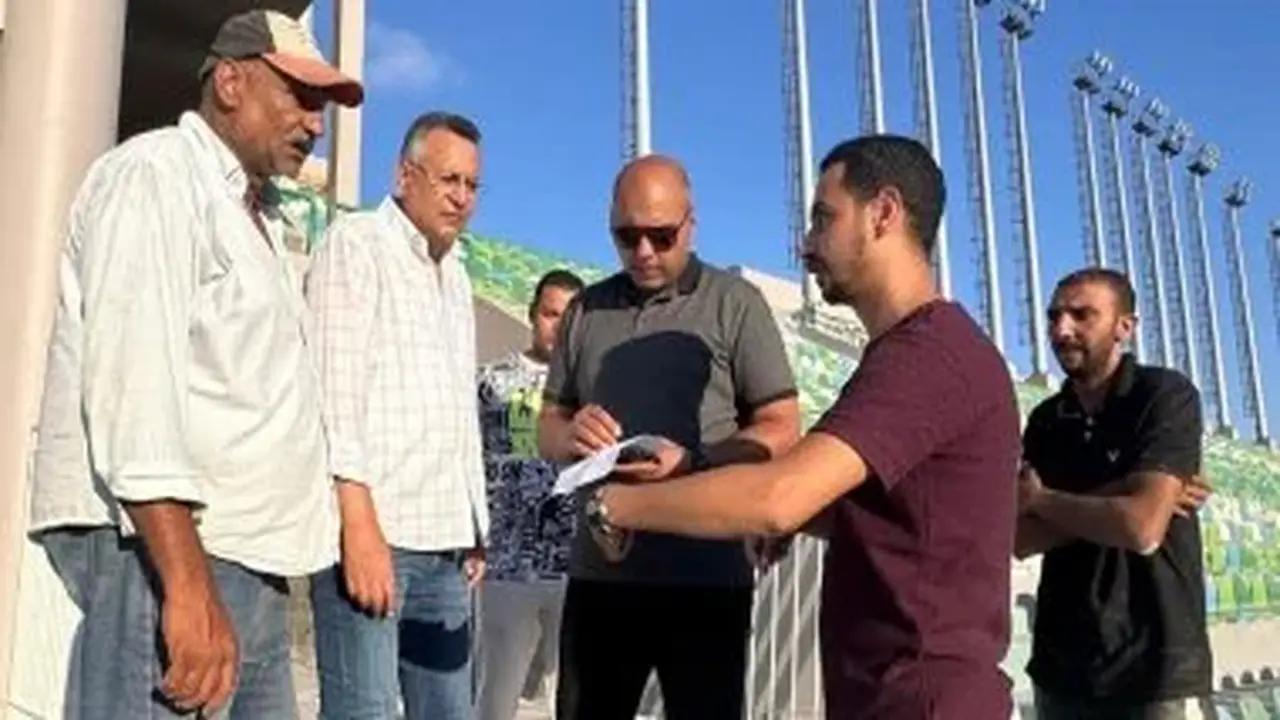 نائب رئيس النادي المصري يتفقد آخر مستجدات الأعمال في الاستاد
