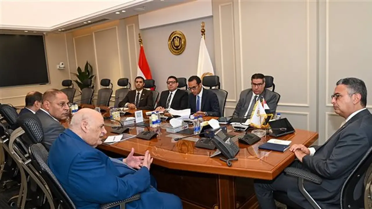 التموين: استمرار سعر رغيف الخبز وآليات صرفه مع تطبيق نظام الخصم المباشر