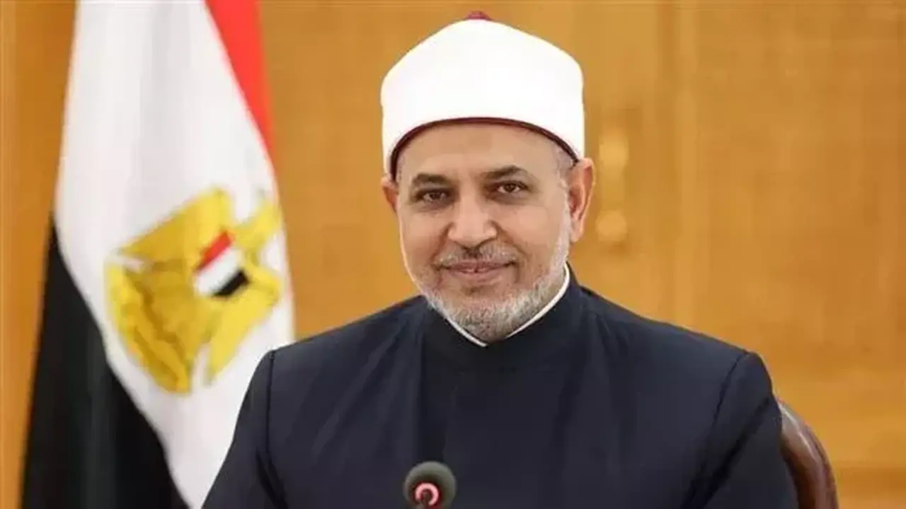 رئيس جامعة الأزهر: العلم لا يعرف الشيب ولا يضعف بكبر السن بل ينمو بقوة الهمة والعزيمة