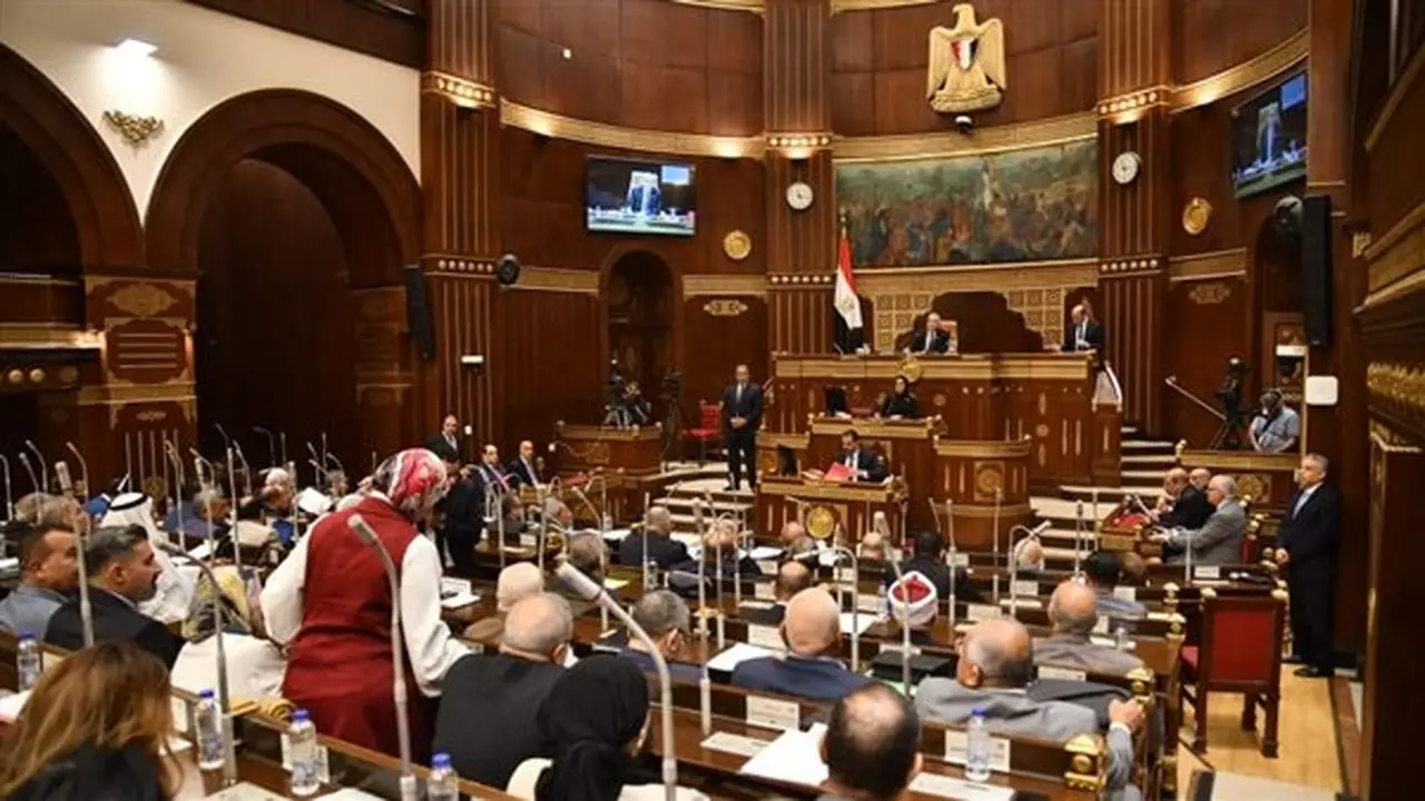 105 نواب في مجلس الشيوخ يلتزمون الصمت خلال دور الانعقاد الأول من الفصل التشريعي الثاني