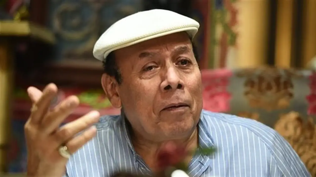 أحمد ماهر يكشف كواليس عرض “هاملت” على سلم الأكاديمية ودور نجيب سرور في مسيرته الفنية