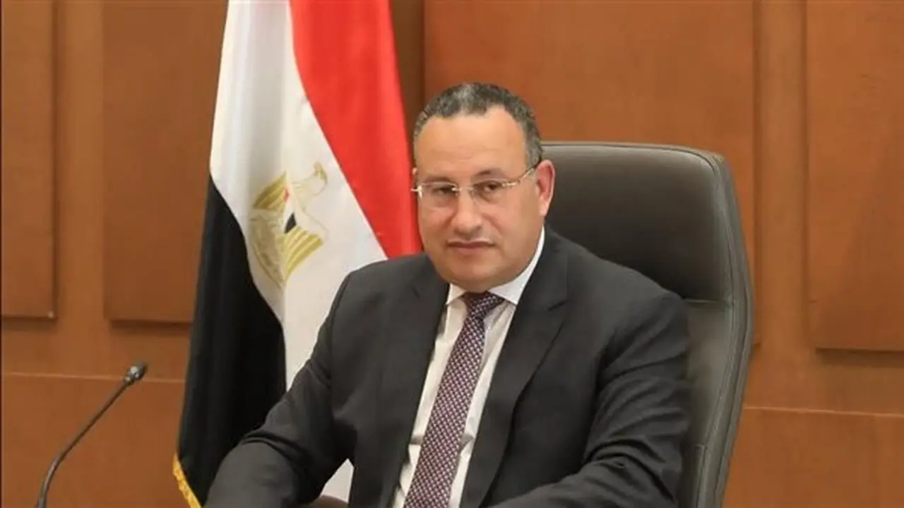 التعليم العالي تغلق 4 منشآت وهمية تمنح شهادات معتمدة وتأجيل التجنيد في 3 محافظات