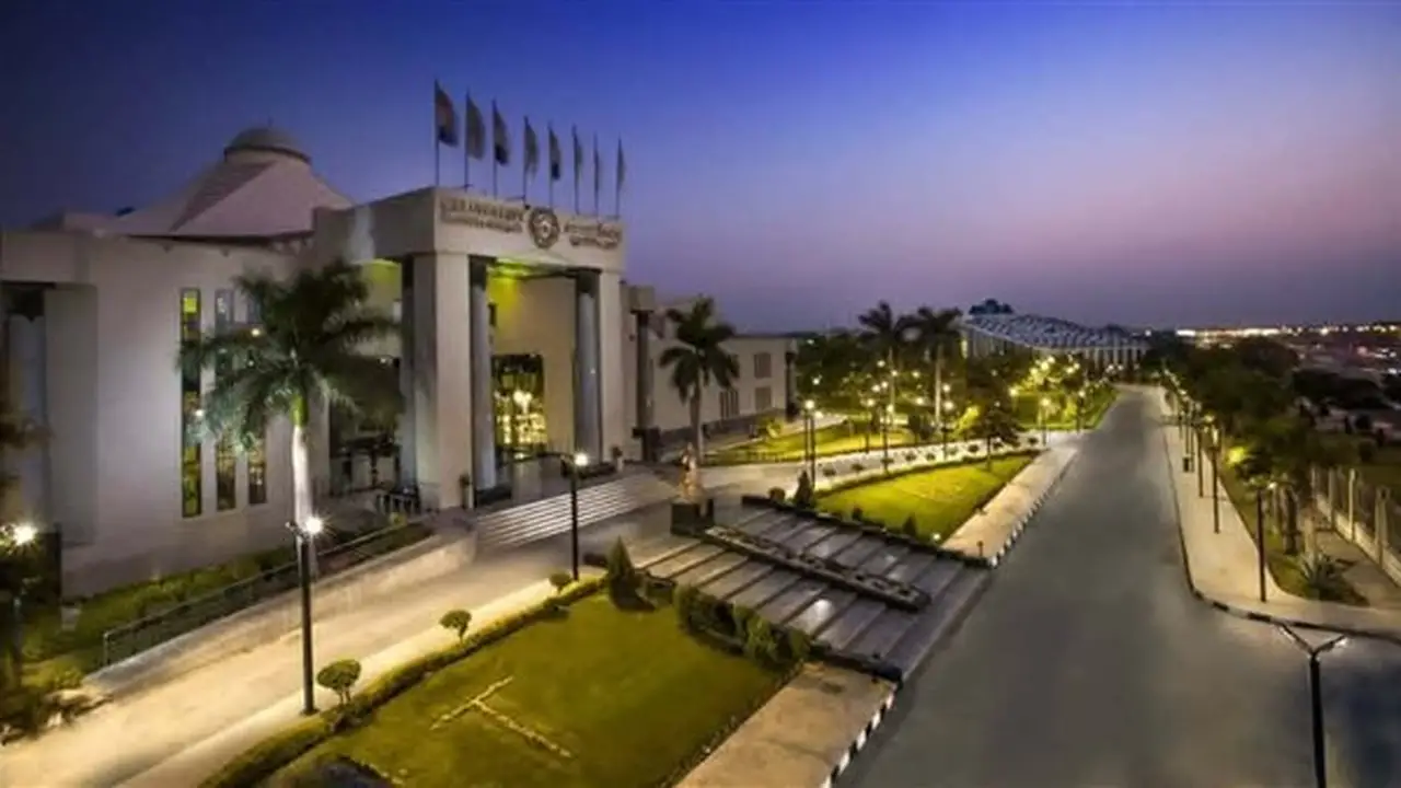 جامعة مصر للعلوم والتكنولوجيا تحتفل بتخريج الدفعة 25 من كلية طب الأسنان في أجواء مميزة