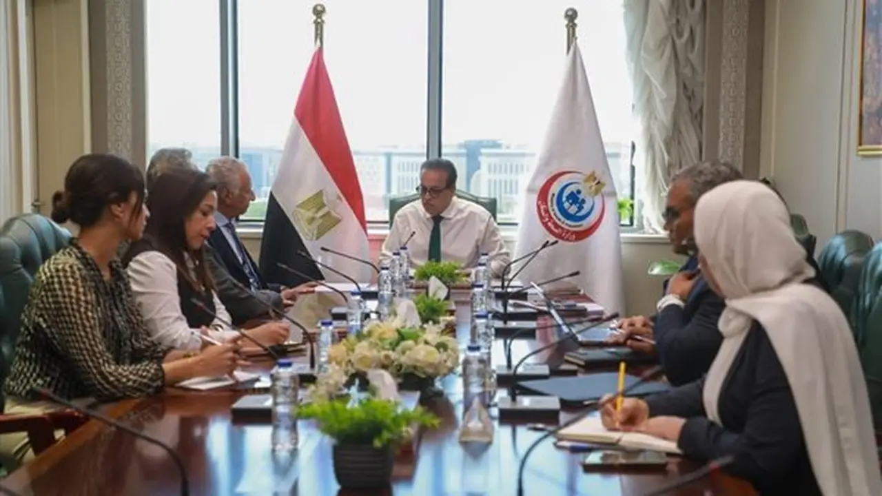 وزير الصحة: بدء تشغيل أول روبوت جراحي بمعهد ناصر تمهيدًا لتوسيع الخدمات في المستشفيات الكبرى