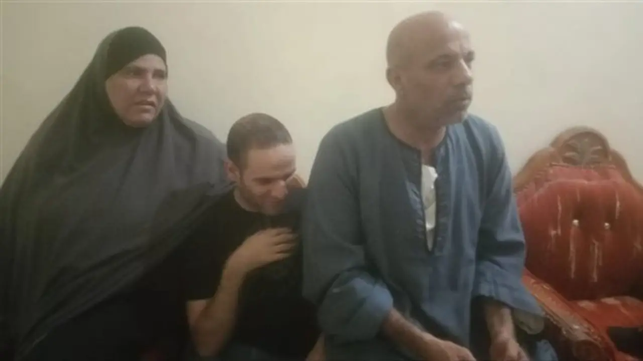 أحمد مجدي: أول الجمهورية بين المكفوفين يحلم بمنحة لدراسة علوم الحاسب