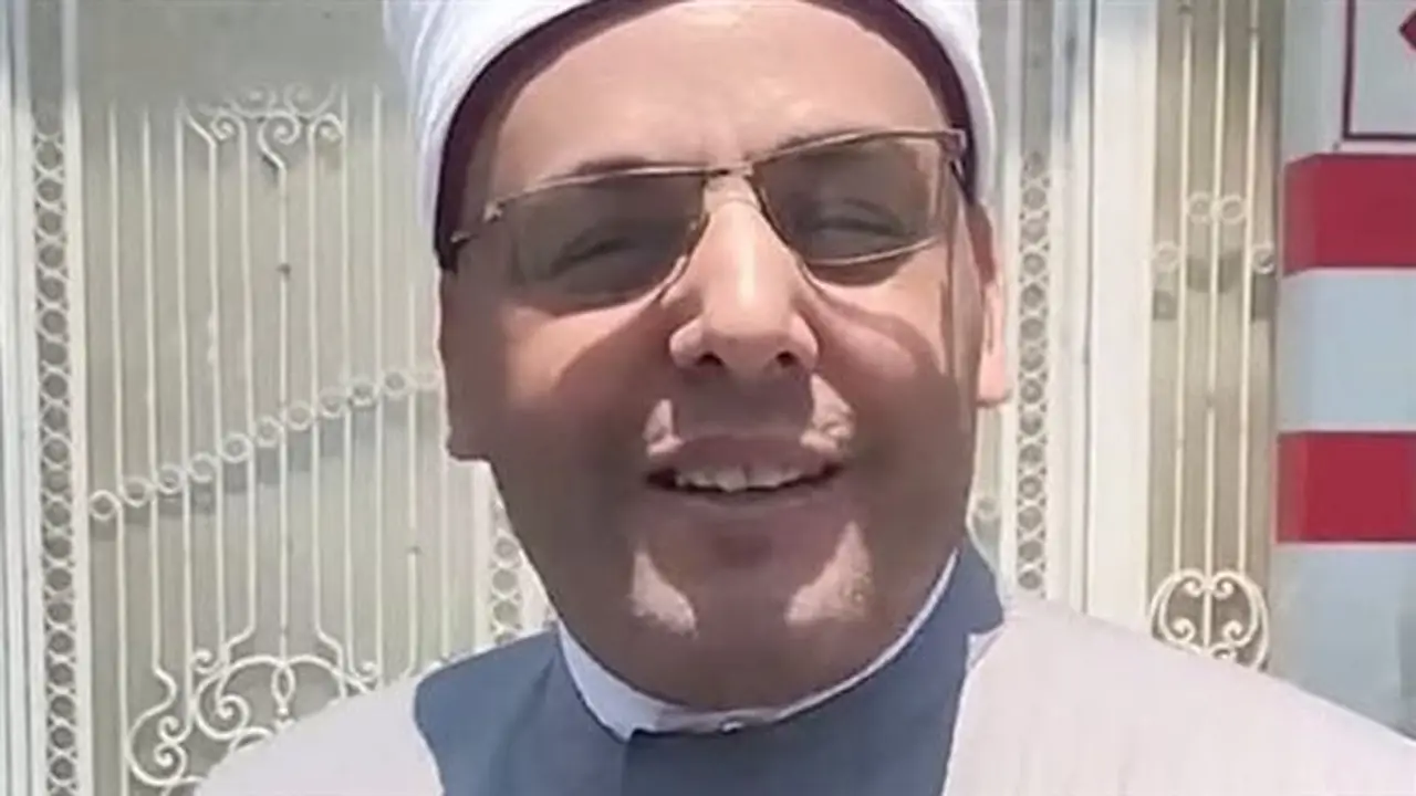 الأوقاف تفتح تحقيقًا عاجلًا ضد إمام سخر من مشاركة الأهلي في الكونفدرالية