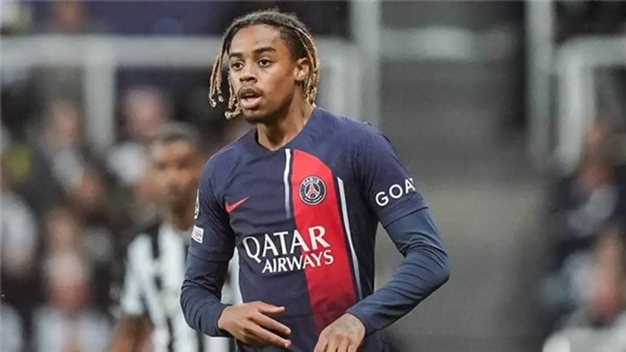 ليفربول يسعى للتعاقد مع برادلي باركولا لتعويض محمد صلاح