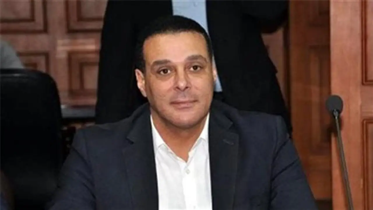عصام عبد الفتاح يعود إلى القاهرة اليوم ويجتمع مع أبو ريدة لحسم تشكيل لجنة الحكام الجديدة