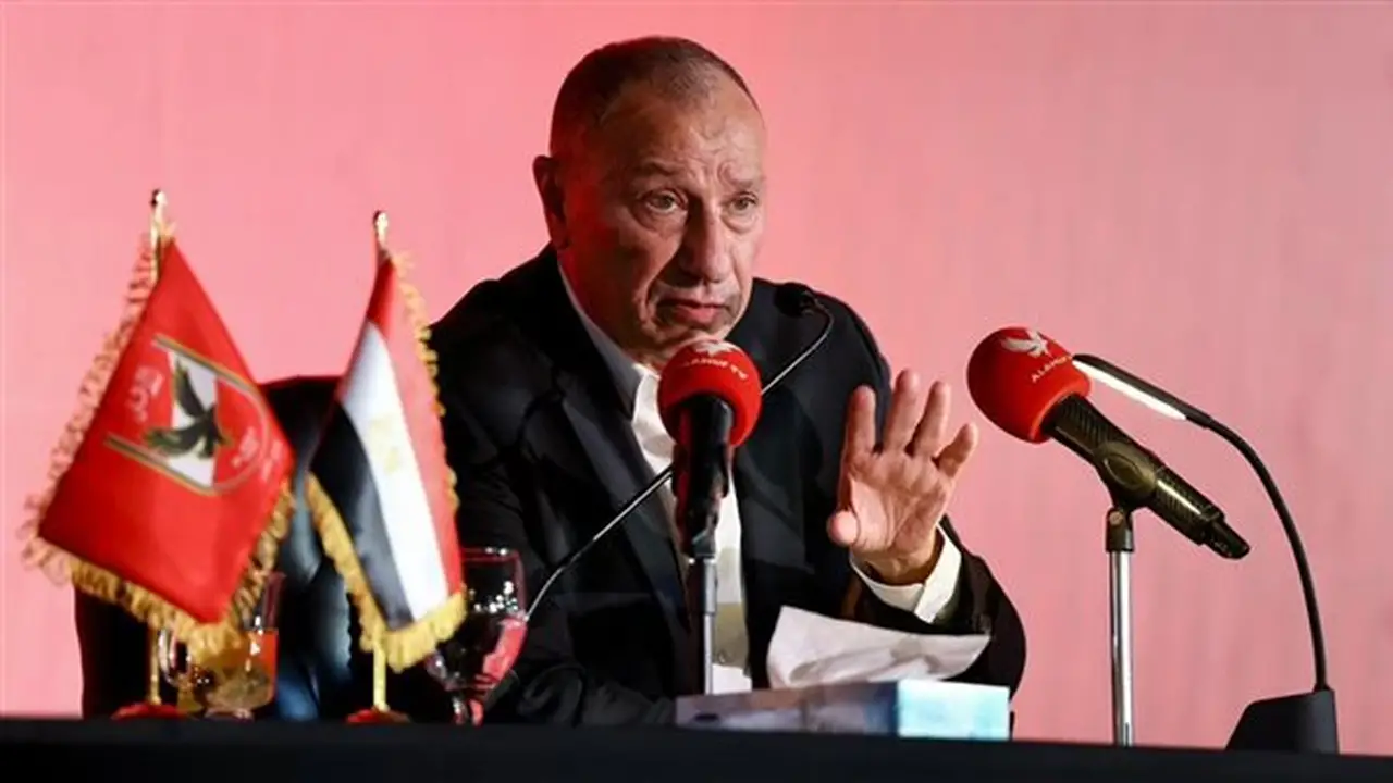 انطلاق ثاني جلسات محاكمة مدحت شلبي بتهمة سب وقذف محمود الخطيب