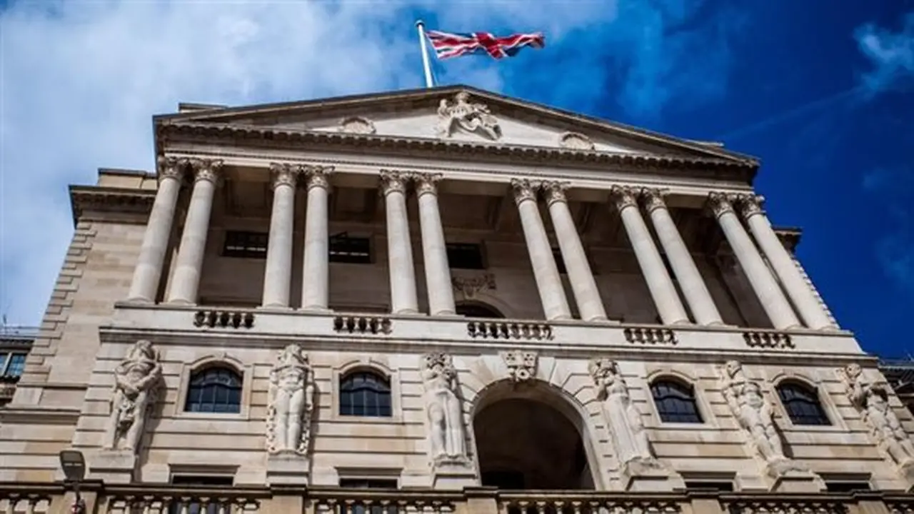 بنك إنجلترا يثبت أسعار الفائدة عند 3.75% وسط تراجع التضخم