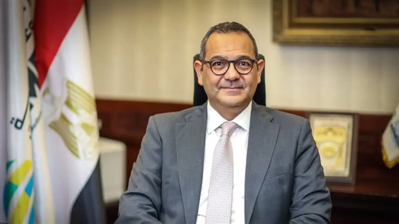 افتتاح معرض “صنع في دمياط” للأثاث بالإسكندرية من قبل جهاز تنمية المشروعات