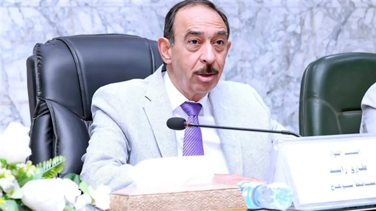 محافظ سوهاج يعلن عن حزمة تيسيرات جديدة لتراخيص المحال العامة