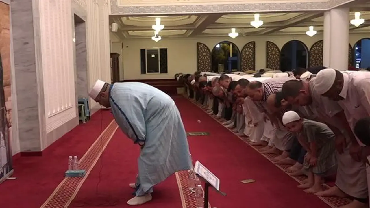 موعد أذان العشاء اليوم الخميس 30 يوليو 2026 في القاهرة والمحافظات