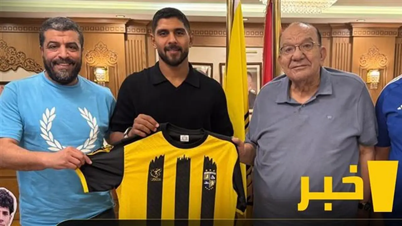 المقاولون العرب يتعاقد مع شادي حسين في صفقة انتقال حر
