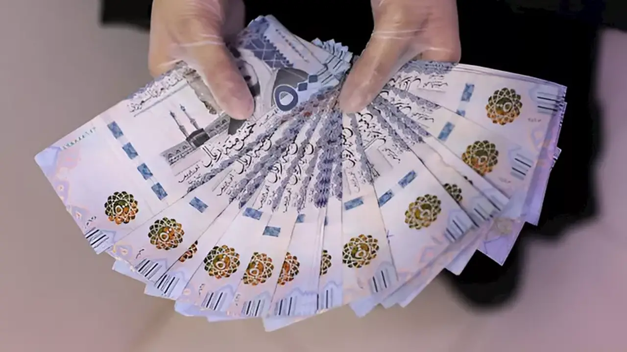 تراجع سعر الريال السعودي مقابل الجنيه في 5 بنوك خلال أسبوع