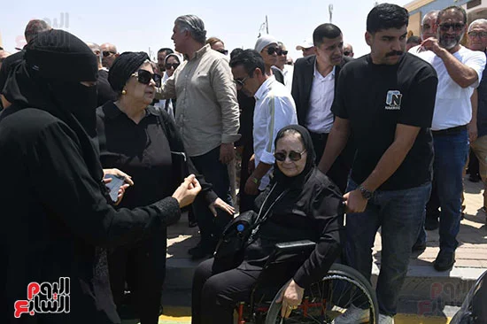 أسرة الراحل الدهشوري حرب