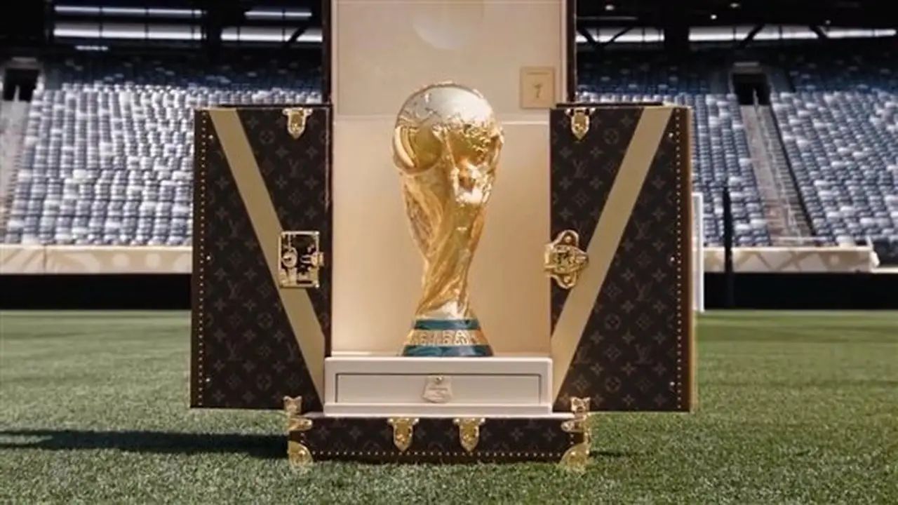 أزمة فيفا ويويفا تهدد تنظيم كأس العالم 2030 بسبب خلافات أوروبية