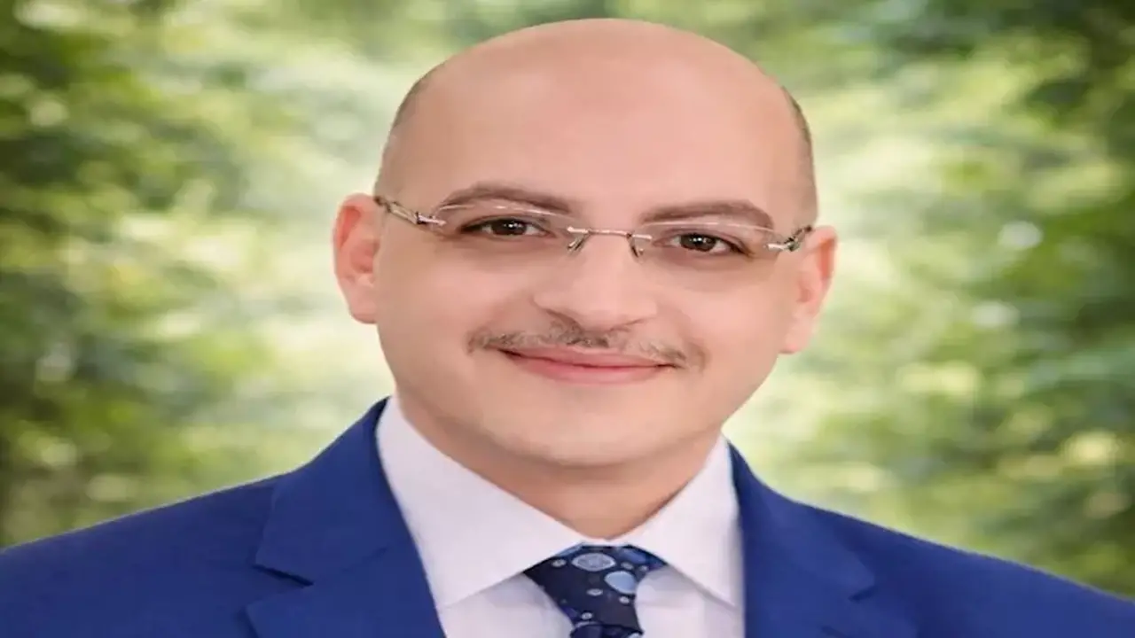ياسر أنس: 20 عامًا من الخبرة في التعليم.. مدير تعليم سوهاج الجديد