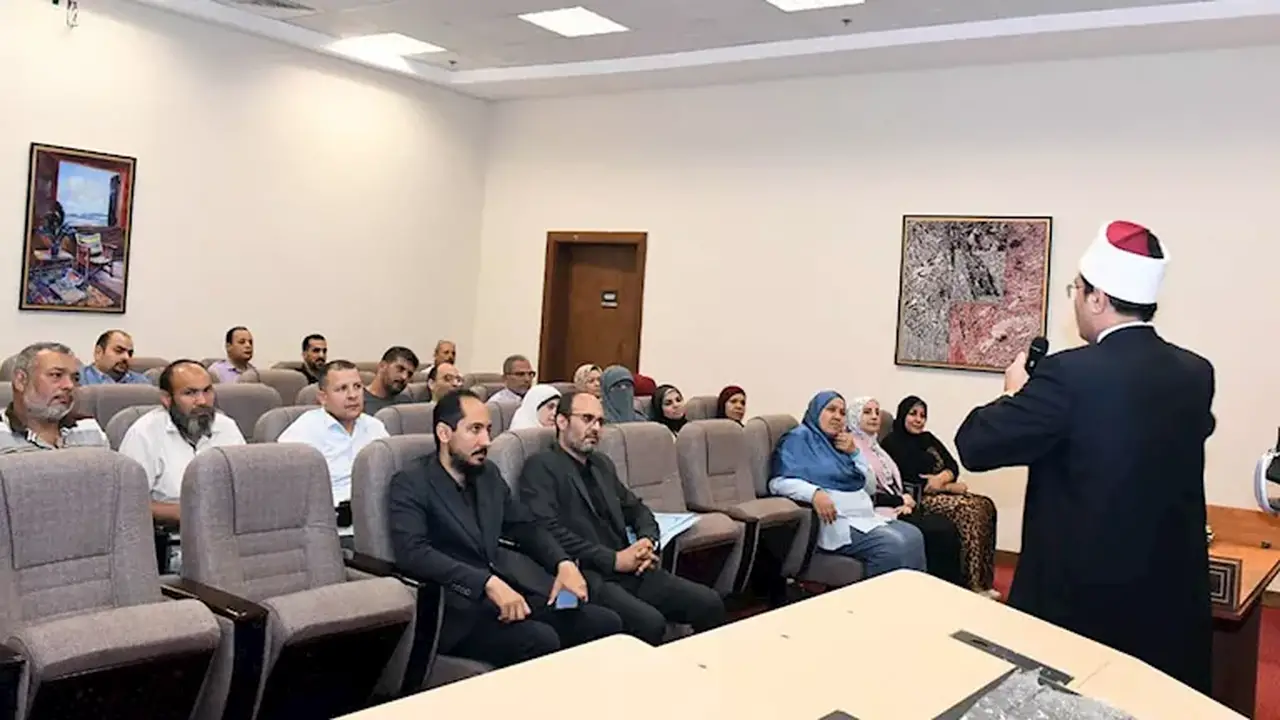 الأوقاف تعقد ندوة توعوية حول «الكسب الحلال» للإداريين