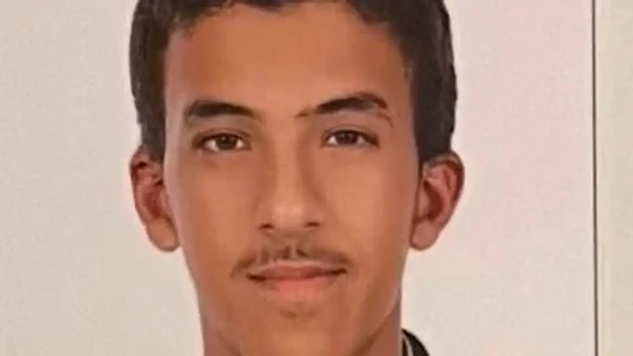 محمد أحمد كريم يتصدر قائمة أوائل الثانوية العامة بالشعبة العلمية ويطمح للالتحاق بكلية طب قصر العيني