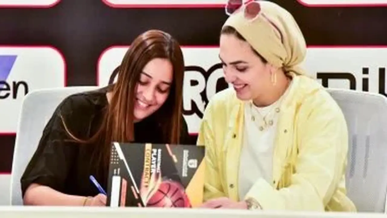 نادي الزمالك يجدد عقد هنا حسين لاعبة كرة السلة للسيدات لموسم جديد