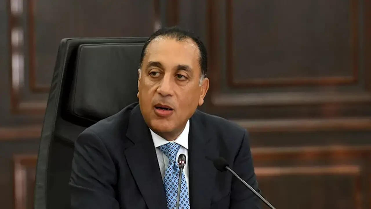 مدبولي يترأس اجتماع الحكومة الأسبوعي بالعلمين الجديدة اليوم