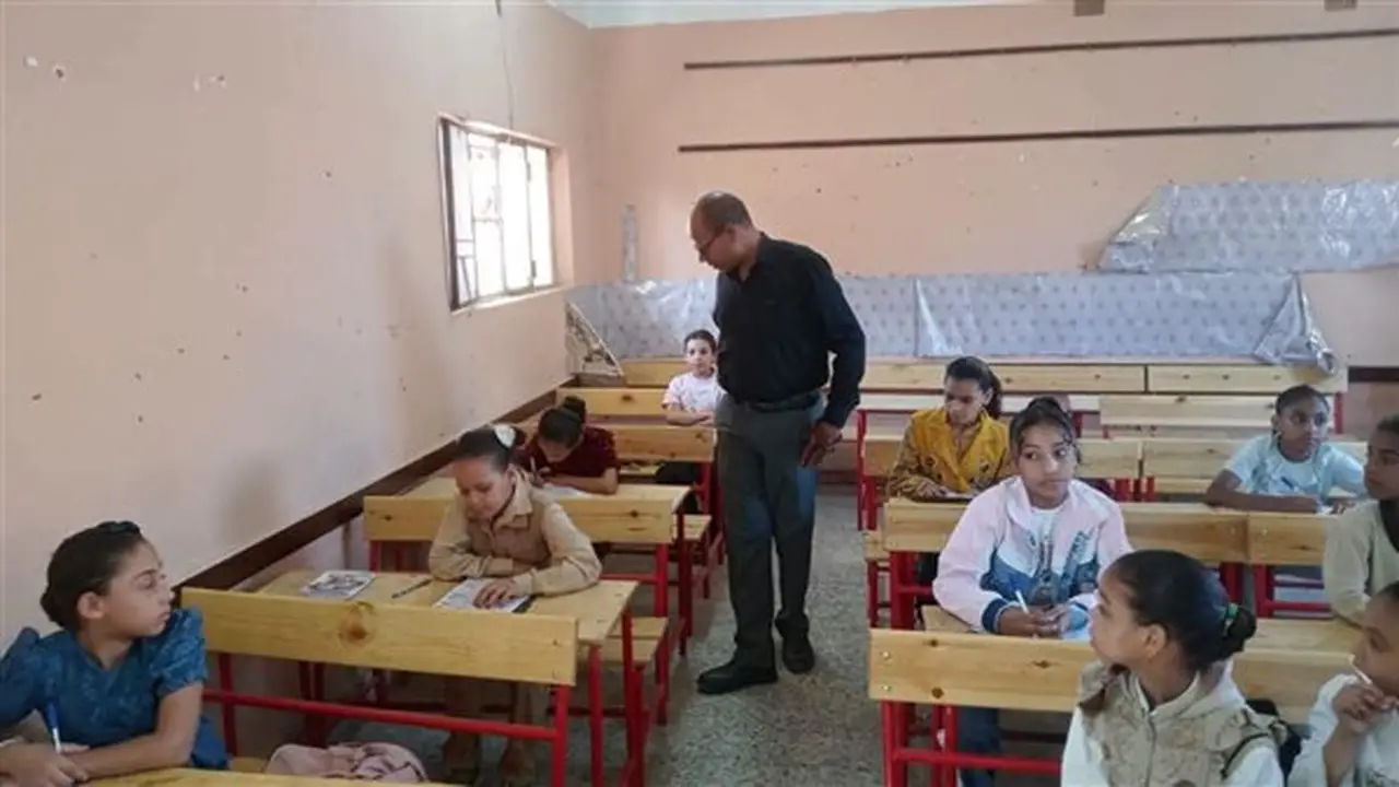 انتظام امتحانات الدور الثاني في مدارس فرشوط التعليمية