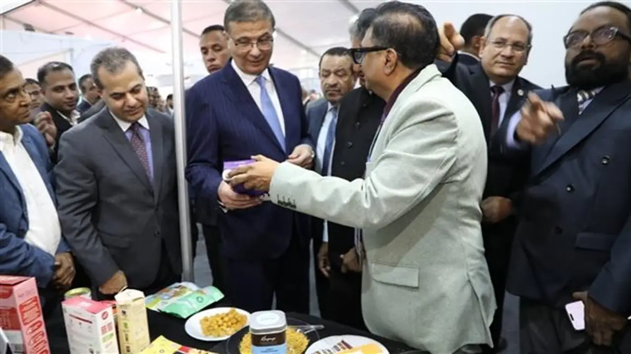 وزير الزراعة يفتتح معرض مركز البحوث الزراعية الثاني بمشاركة 75 عارضًا