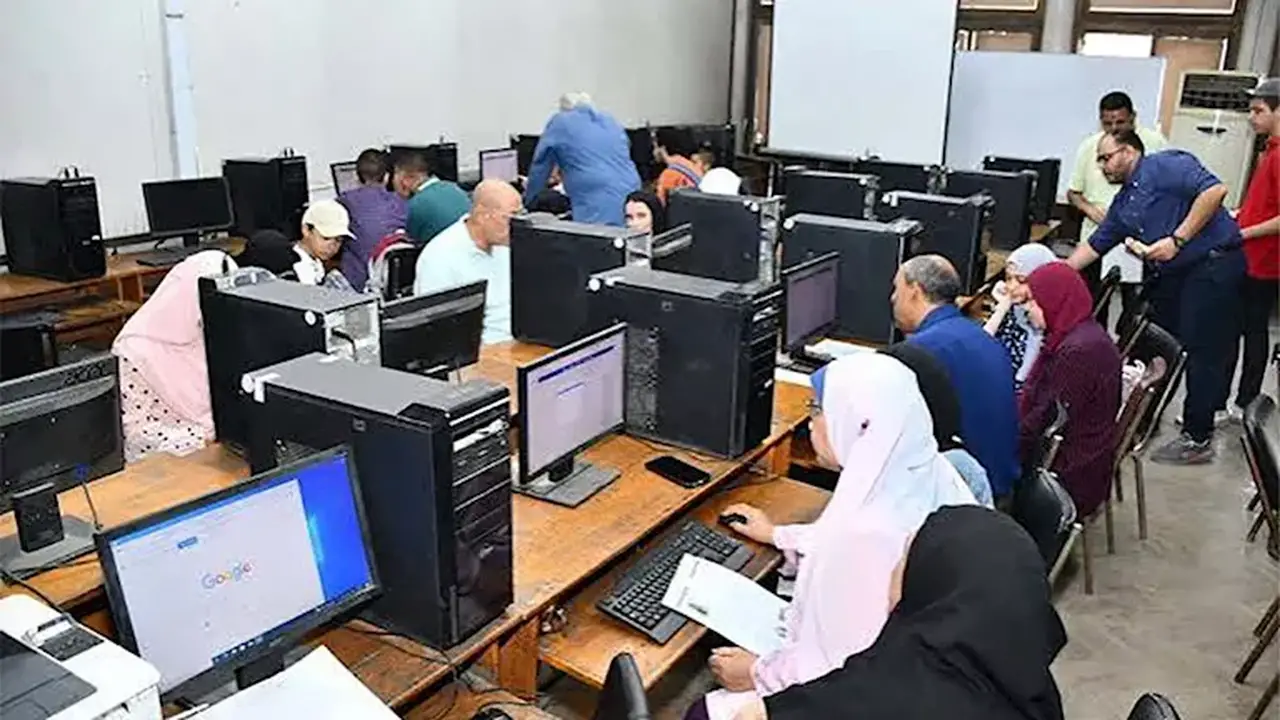 موعد إعلان الحدود الدنيا وتسجيل الرغبات لطلاب الثانوية العامة 2026