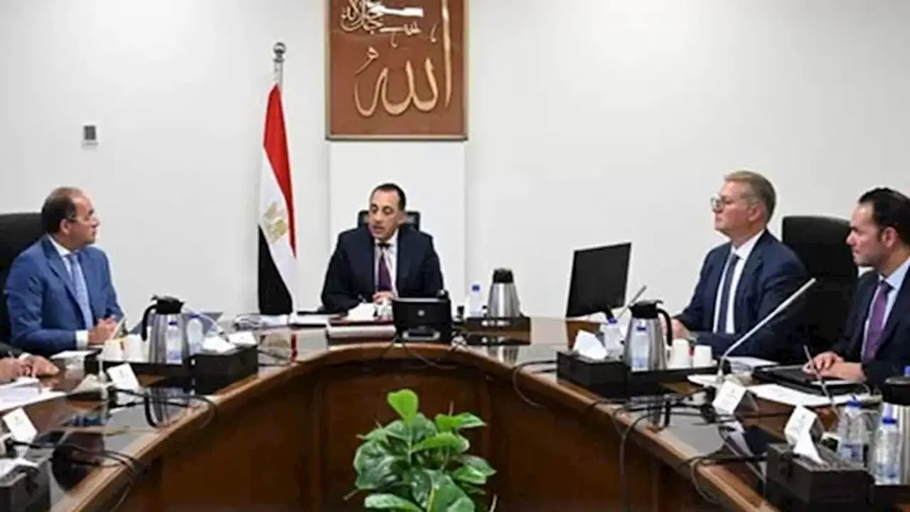 مدبولي يوجه بتعزيز المخزون الاستراتيجي من المنتجات البترولية