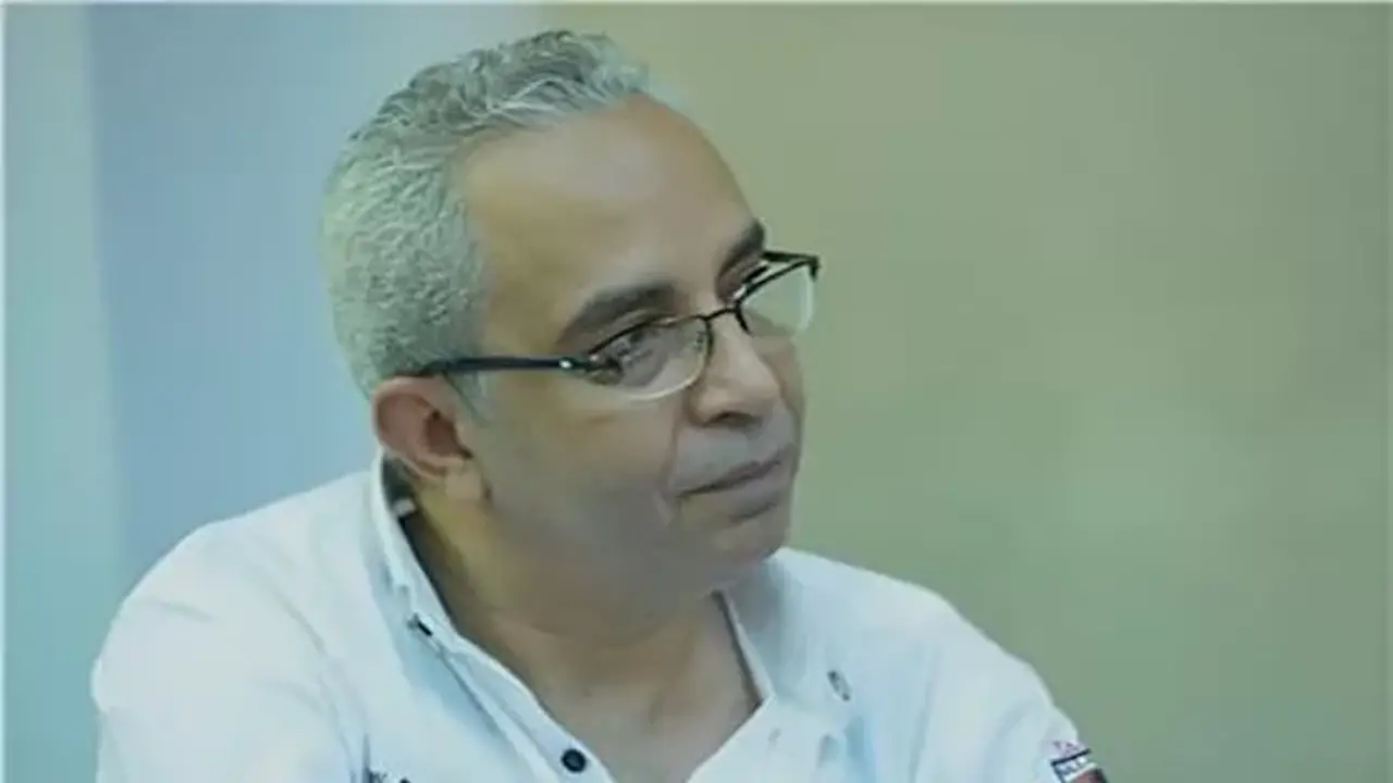ربة منزل أم صانعة جيل؟ استكشاف المفهوم والدور والأثر